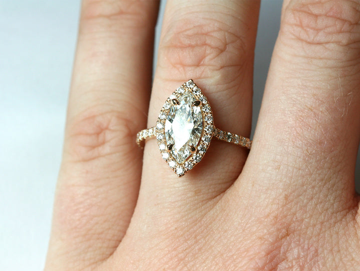 Marquise Shaped Diamond Ring in 18ct Rose Gold
