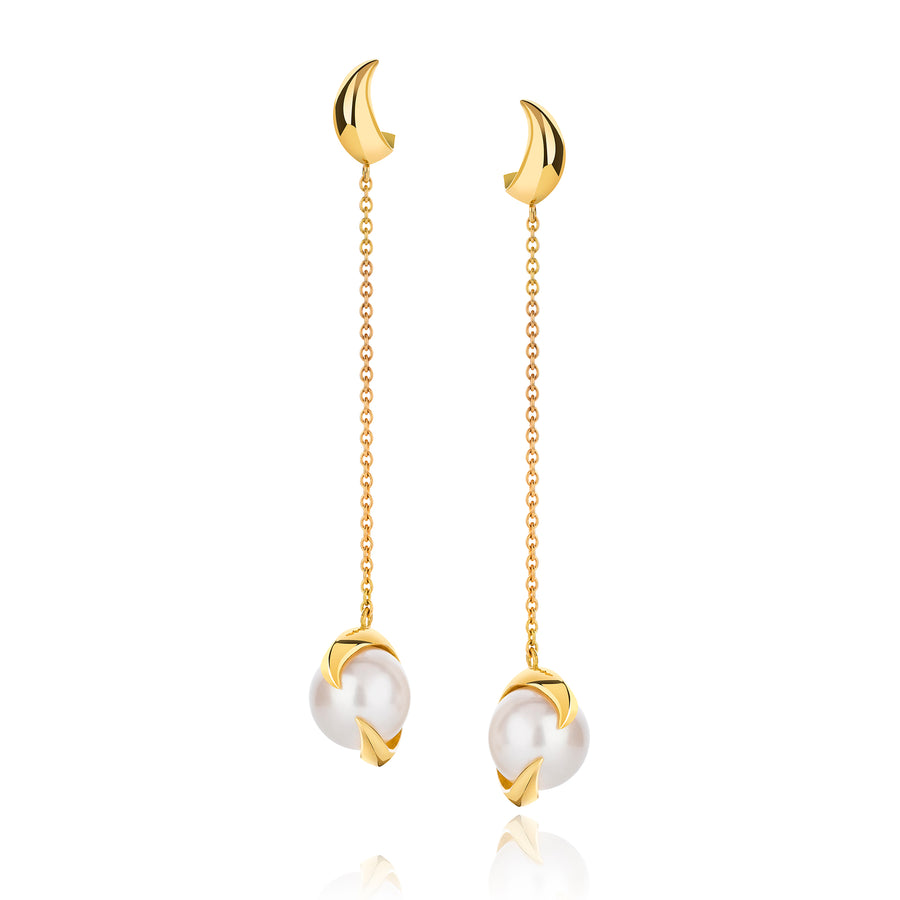 Deadly Nightshade Pearl Drop Earrings